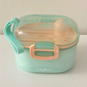 never used lulyboo formula and feeding dispenser / container